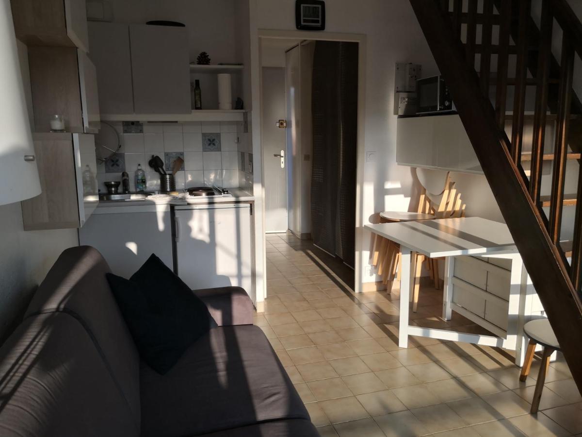 Апартаменты Duplex Hyeres Port Экстерьер фото